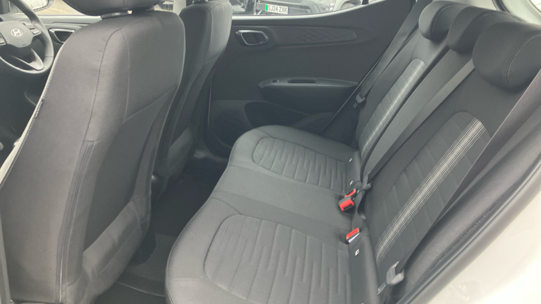 Hyundai i10 1.0 [63] Advance 5dr Auto [Nav] Petrol Hatchback